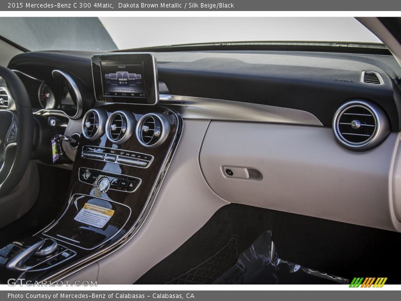 Dakota Brown Metallic / Silk Beige/Black 2015 Mercedes-Benz C 300 4Matic