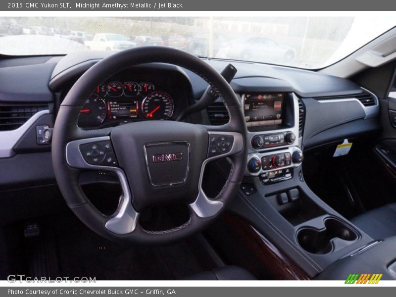 Dashboard of 2015 Yukon SLT