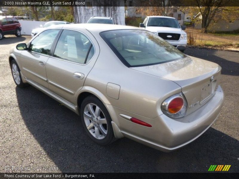 Sunlit Sand / Blond 2003 Nissan Maxima GLE