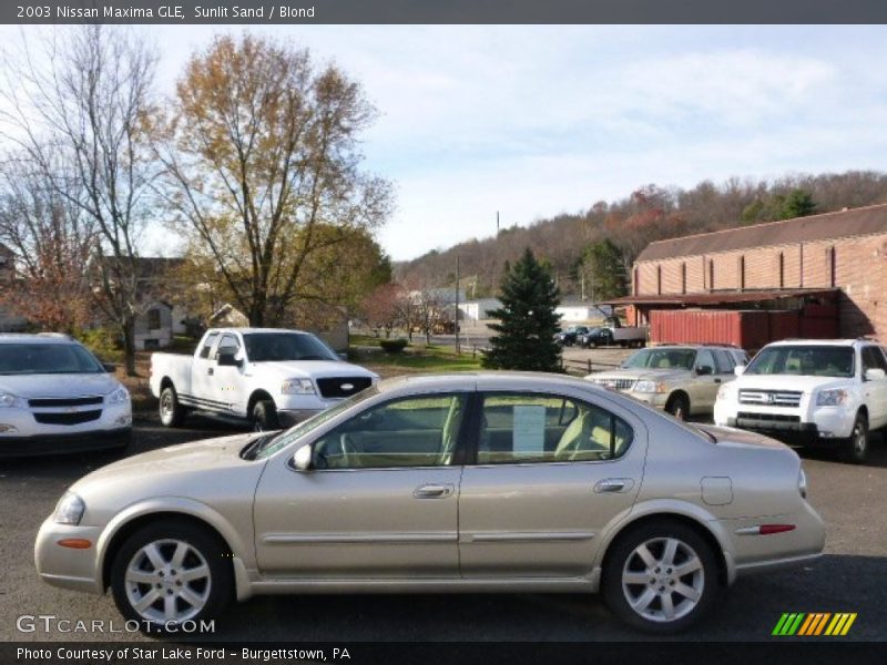 Sunlit Sand / Blond 2003 Nissan Maxima GLE