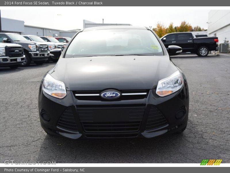 Tuxedo Black / Charcoal Black 2014 Ford Focus SE Sedan