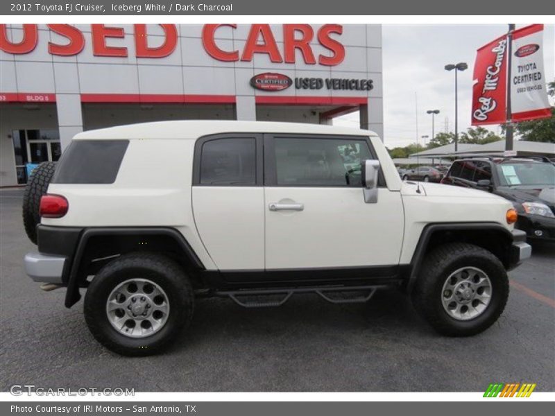 Iceberg White / Dark Charcoal 2012 Toyota FJ Cruiser