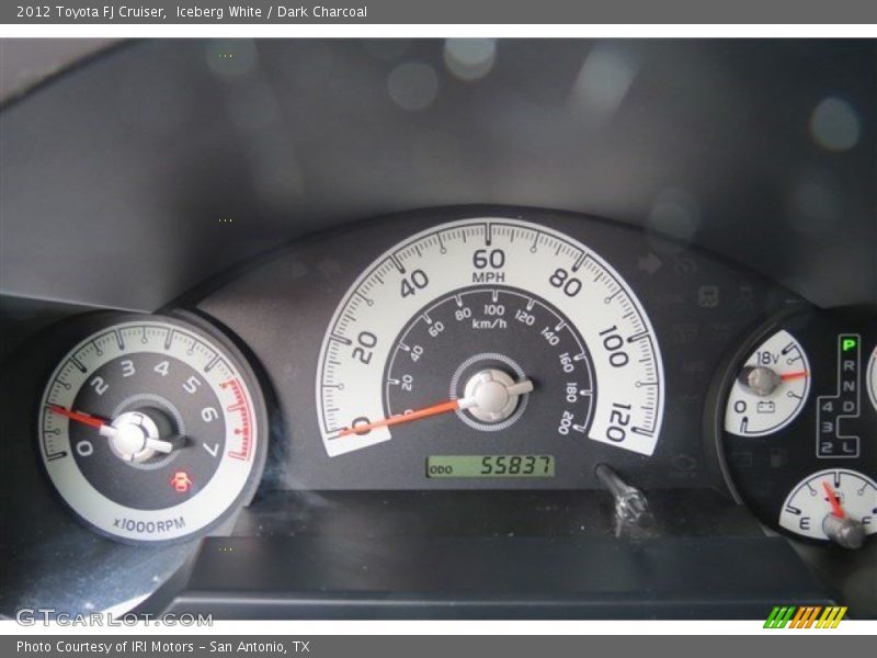 Iceberg White / Dark Charcoal 2012 Toyota FJ Cruiser