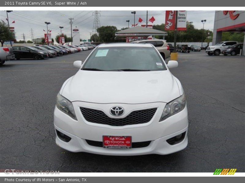 Super White / Ash 2011 Toyota Camry SE V6