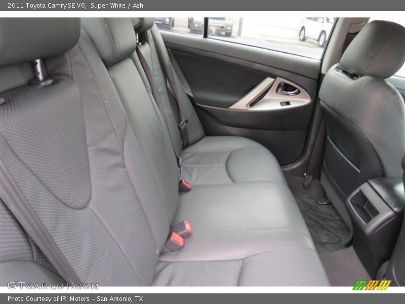 Super White / Ash 2011 Toyota Camry SE V6