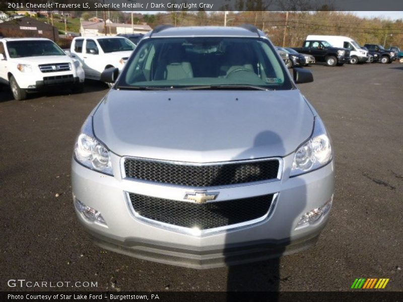 Silver Ice Metallic / Dark Gray/Light Gray 2011 Chevrolet Traverse LS