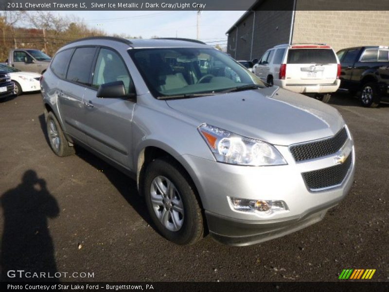 Silver Ice Metallic / Dark Gray/Light Gray 2011 Chevrolet Traverse LS