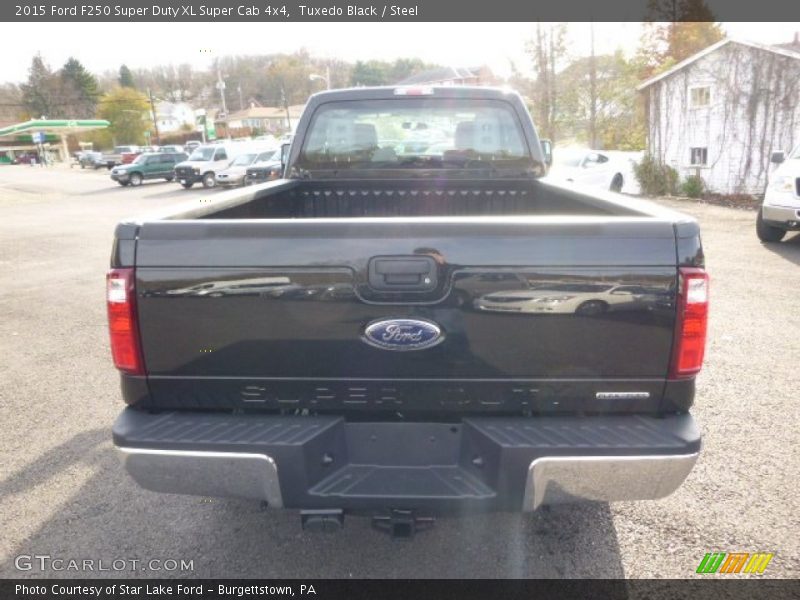 Tuxedo Black / Steel 2015 Ford F250 Super Duty XL Super Cab 4x4