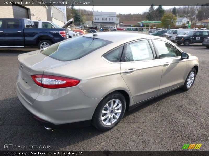 Tectonic Silver Metallic / Earth Gray 2015 Ford Fusion S