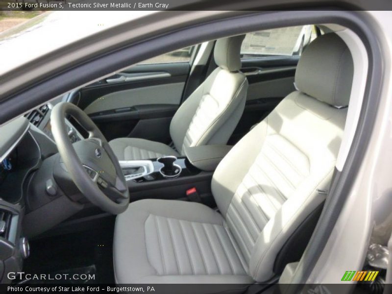 Tectonic Silver Metallic / Earth Gray 2015 Ford Fusion S
