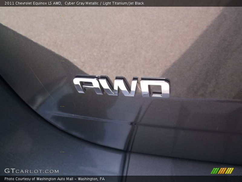 Cyber Gray Metallic / Light Titanium/Jet Black 2011 Chevrolet Equinox LS AWD