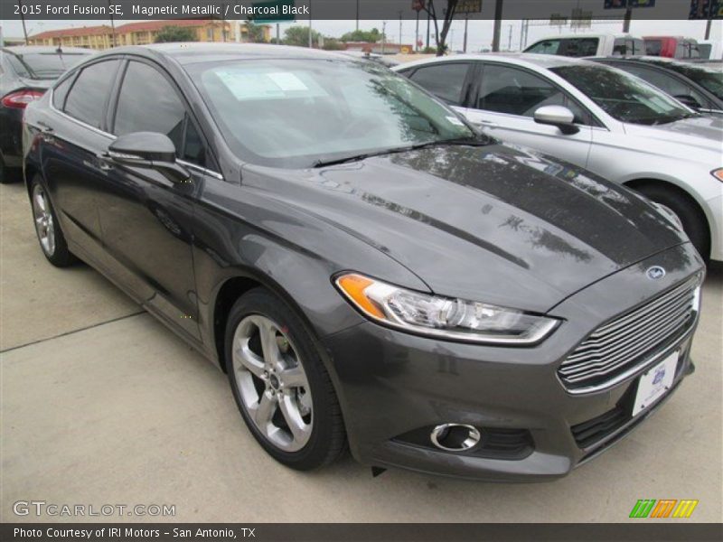 Magnetic Metallic / Charcoal Black 2015 Ford Fusion SE