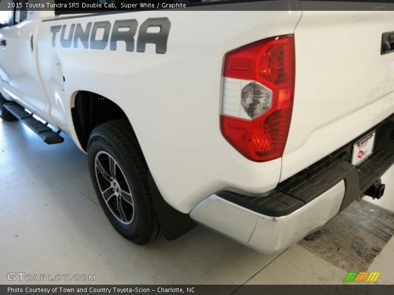 Super White / Graphite 2015 Toyota Tundra SR5 Double Cab