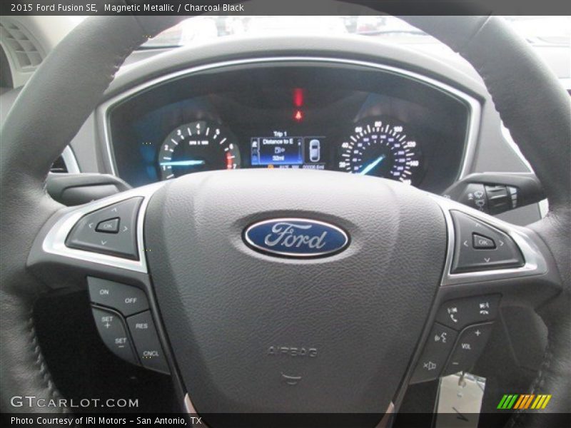 Magnetic Metallic / Charcoal Black 2015 Ford Fusion SE