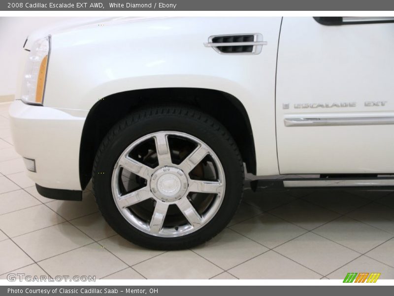 White Diamond / Ebony 2008 Cadillac Escalade EXT AWD