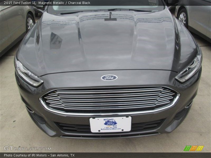 Magnetic Metallic / Charcoal Black 2015 Ford Fusion SE