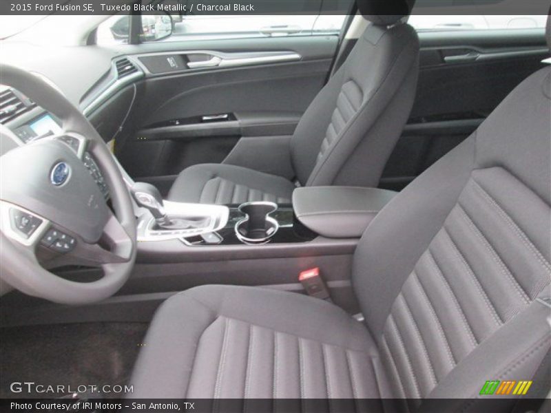 Tuxedo Black Metallic / Charcoal Black 2015 Ford Fusion SE