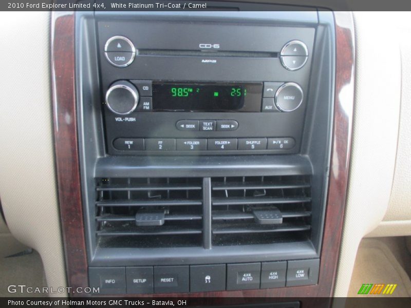 White Platinum Tri-Coat / Camel 2010 Ford Explorer Limited 4x4