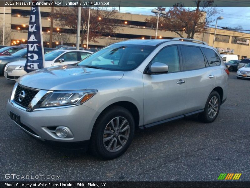 Brilliant Silver / Charcoal 2013 Nissan Pathfinder SV 4x4