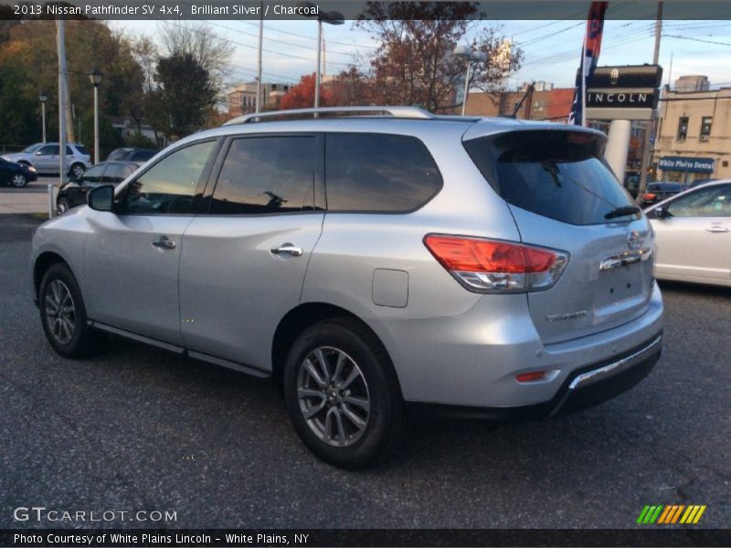 Brilliant Silver / Charcoal 2013 Nissan Pathfinder SV 4x4