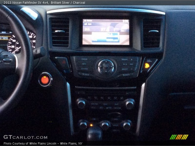 Brilliant Silver / Charcoal 2013 Nissan Pathfinder SV 4x4