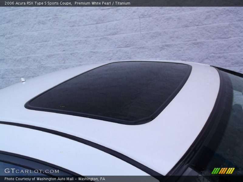 Premium White Pearl / Titanium 2006 Acura RSX Type S Sports Coupe