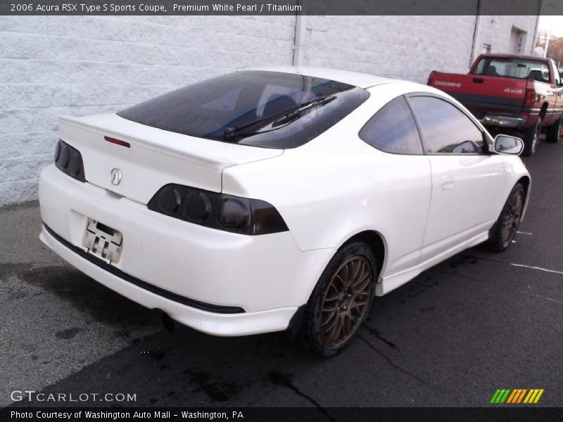 Premium White Pearl / Titanium 2006 Acura RSX Type S Sports Coupe