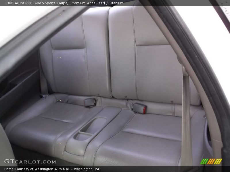 Premium White Pearl / Titanium 2006 Acura RSX Type S Sports Coupe