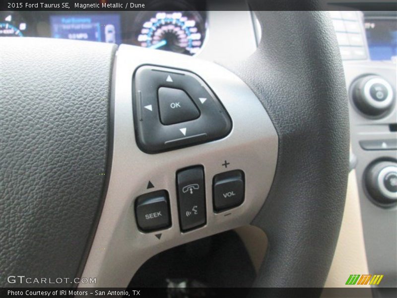 Magnetic Metallic / Dune 2015 Ford Taurus SE