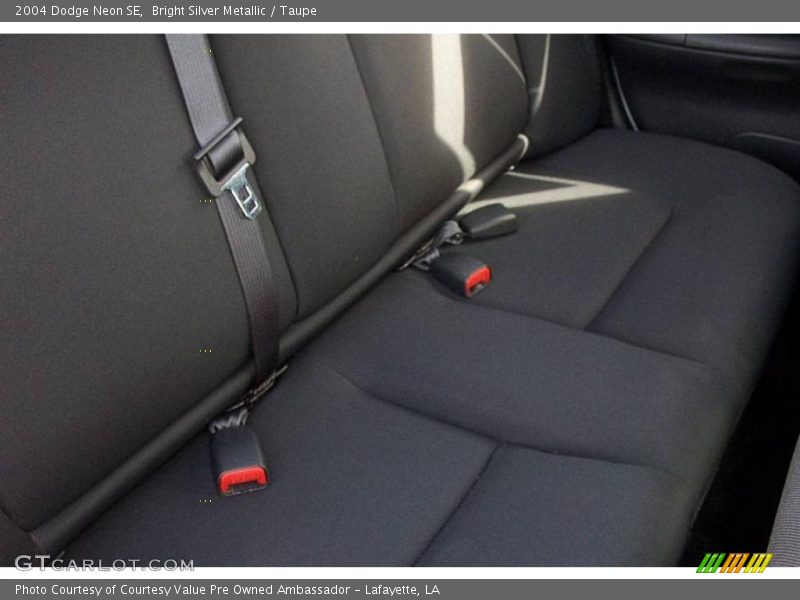 Bright Silver Metallic / Taupe 2004 Dodge Neon SE