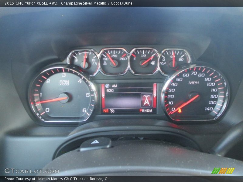 Champagne Silver Metallic / Cocoa/Dune 2015 GMC Yukon XL SLE 4WD