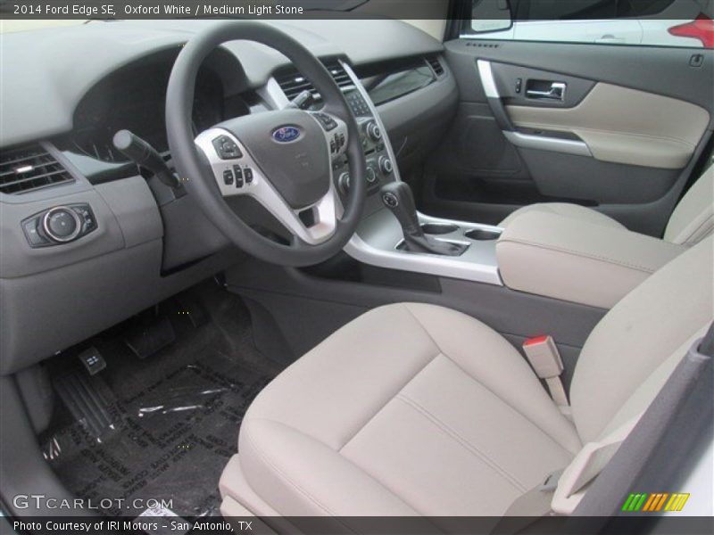 Oxford White / Medium Light Stone 2014 Ford Edge SE