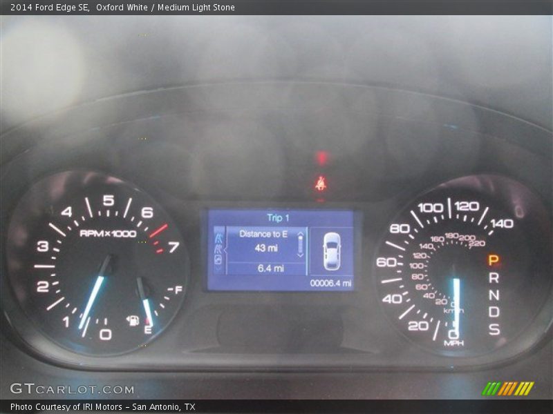Oxford White / Medium Light Stone 2014 Ford Edge SE