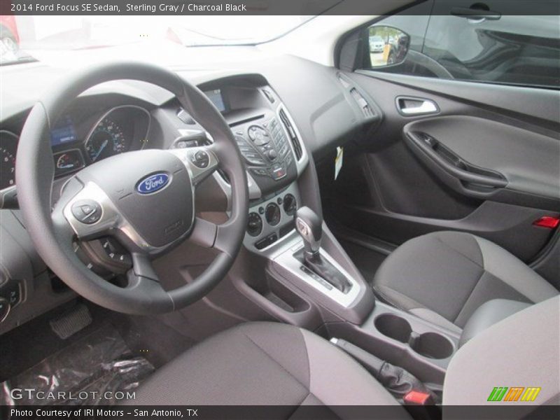 Sterling Gray / Charcoal Black 2014 Ford Focus SE Sedan