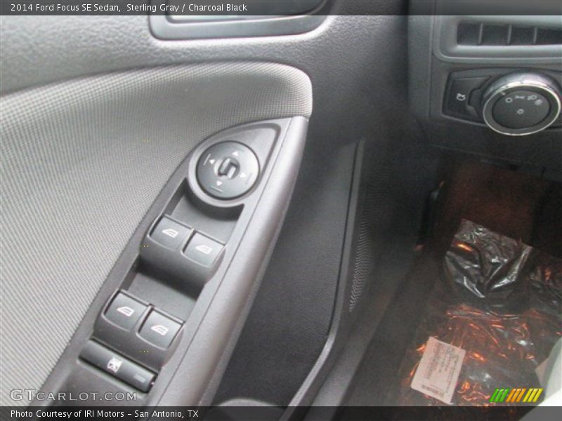 Sterling Gray / Charcoal Black 2014 Ford Focus SE Sedan