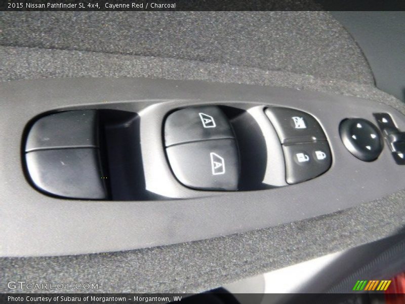 Cayenne Red / Charcoal 2015 Nissan Pathfinder SL 4x4