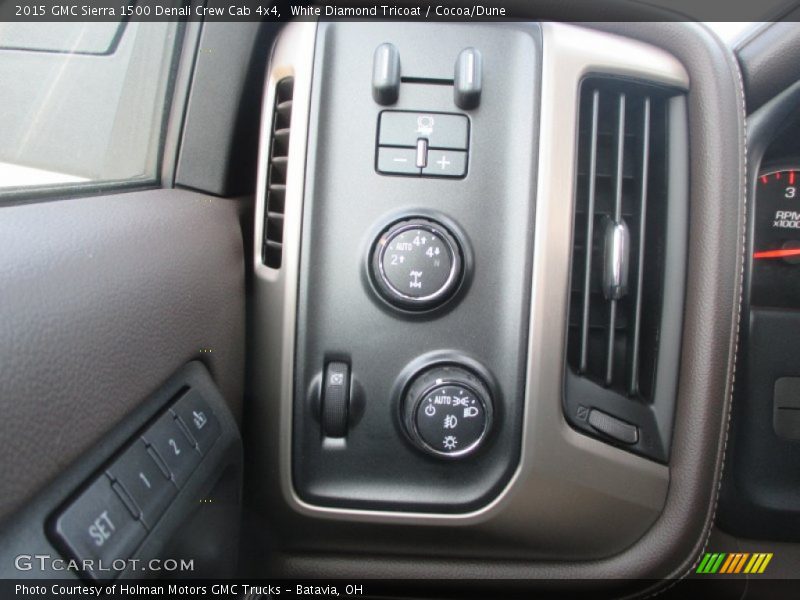 White Diamond Tricoat / Cocoa/Dune 2015 GMC Sierra 1500 Denali Crew Cab 4x4