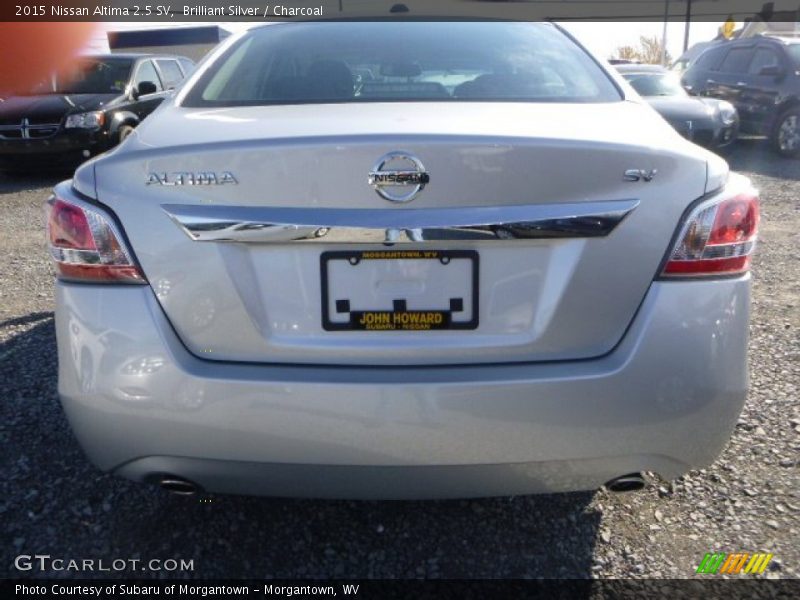 Brilliant Silver / Charcoal 2015 Nissan Altima 2.5 SV