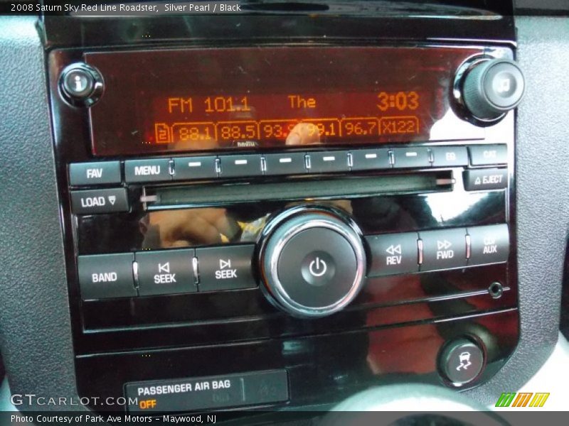 Silver Pearl / Black 2008 Saturn Sky Red Line Roadster