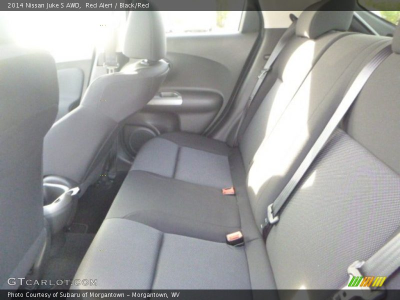 Red Alert / Black/Red 2014 Nissan Juke S AWD
