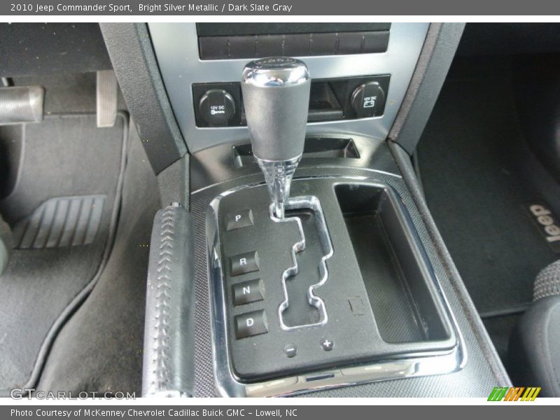 Bright Silver Metallic / Dark Slate Gray 2010 Jeep Commander Sport