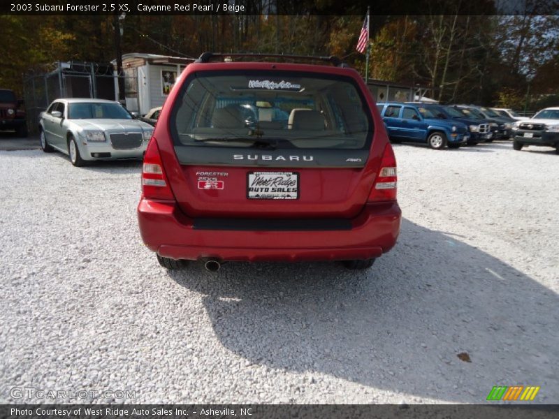 Cayenne Red Pearl / Beige 2003 Subaru Forester 2.5 XS