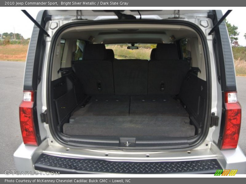 Bright Silver Metallic / Dark Slate Gray 2010 Jeep Commander Sport