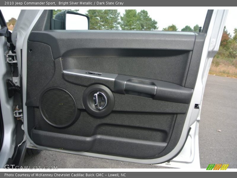 Bright Silver Metallic / Dark Slate Gray 2010 Jeep Commander Sport