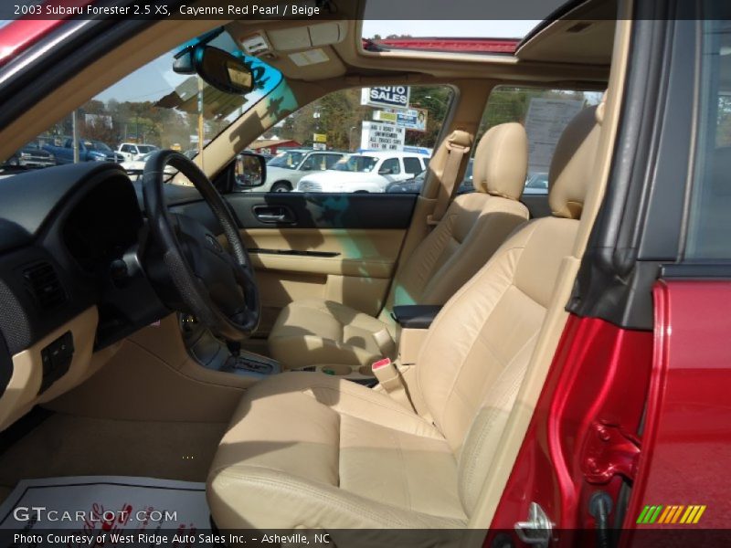 Cayenne Red Pearl / Beige 2003 Subaru Forester 2.5 XS