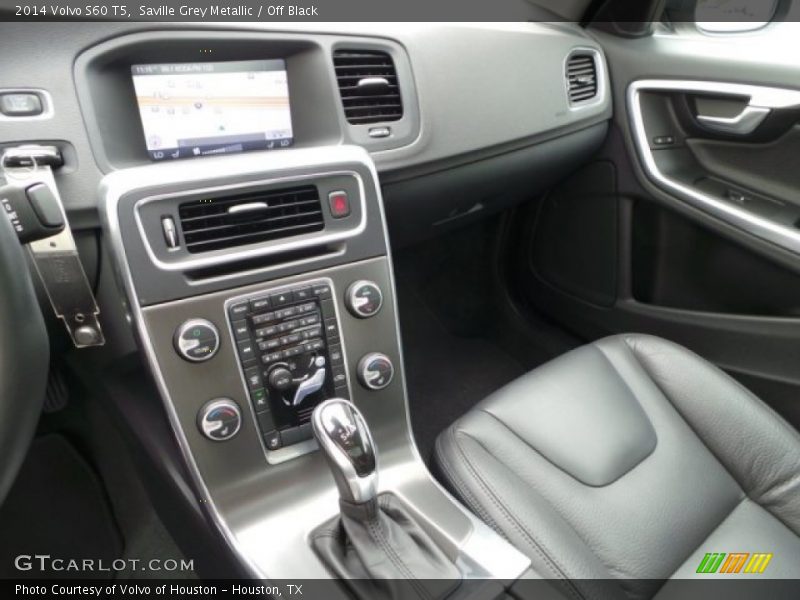 Saville Grey Metallic / Off Black 2014 Volvo S60 T5