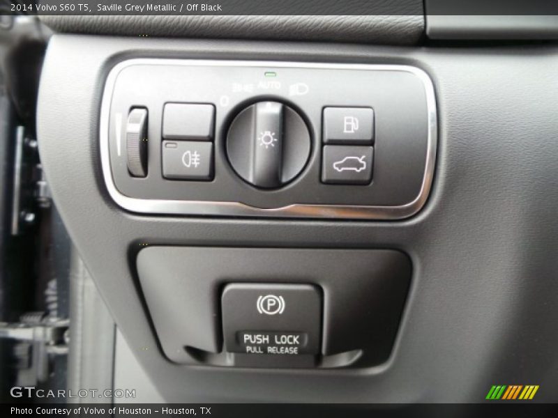 Saville Grey Metallic / Off Black 2014 Volvo S60 T5