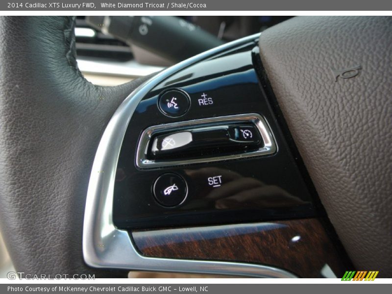 White Diamond Tricoat / Shale/Cocoa 2014 Cadillac XTS Luxury FWD