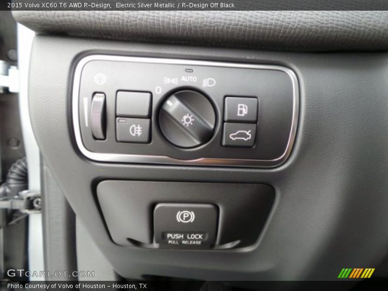 Controls of 2015 XC60 T6 AWD R-Design