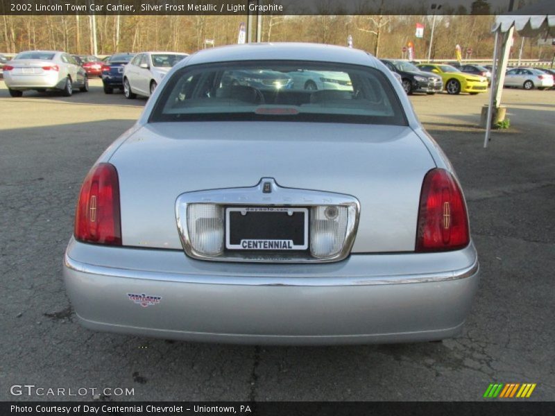 Silver Frost Metallic / Light Graphite 2002 Lincoln Town Car Cartier